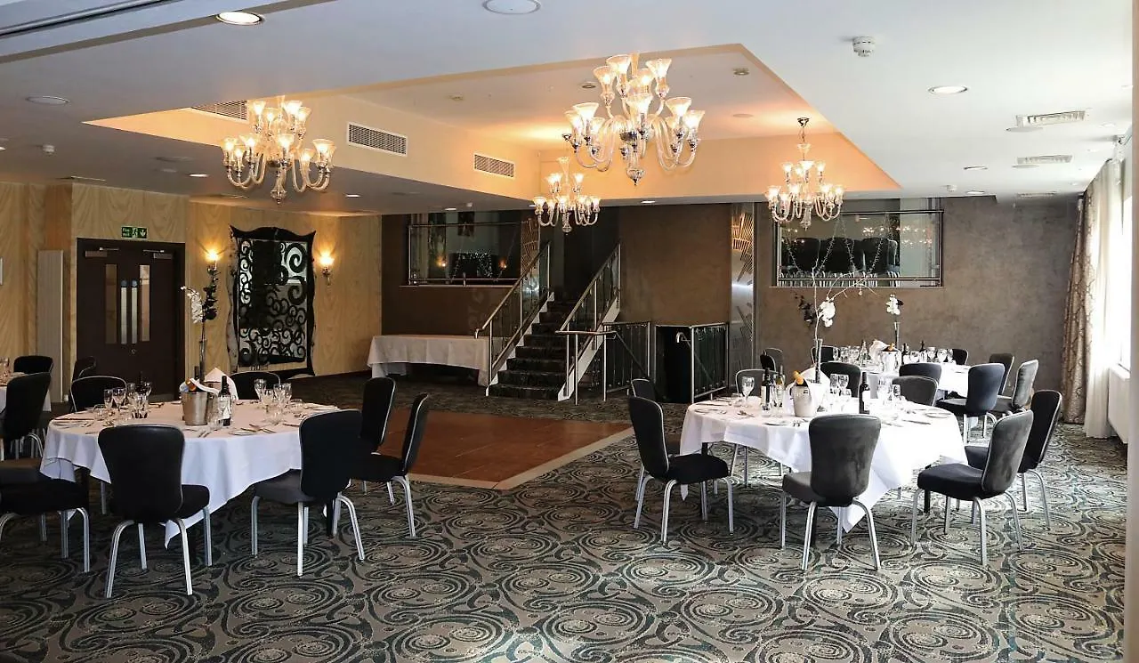The Pinewood Hotel Slough