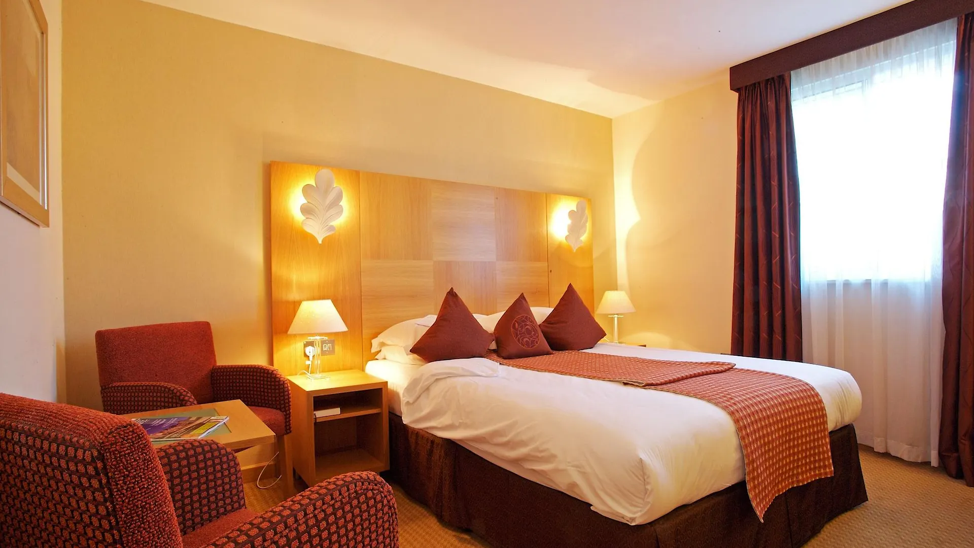 The Pinewood Hotel Slough