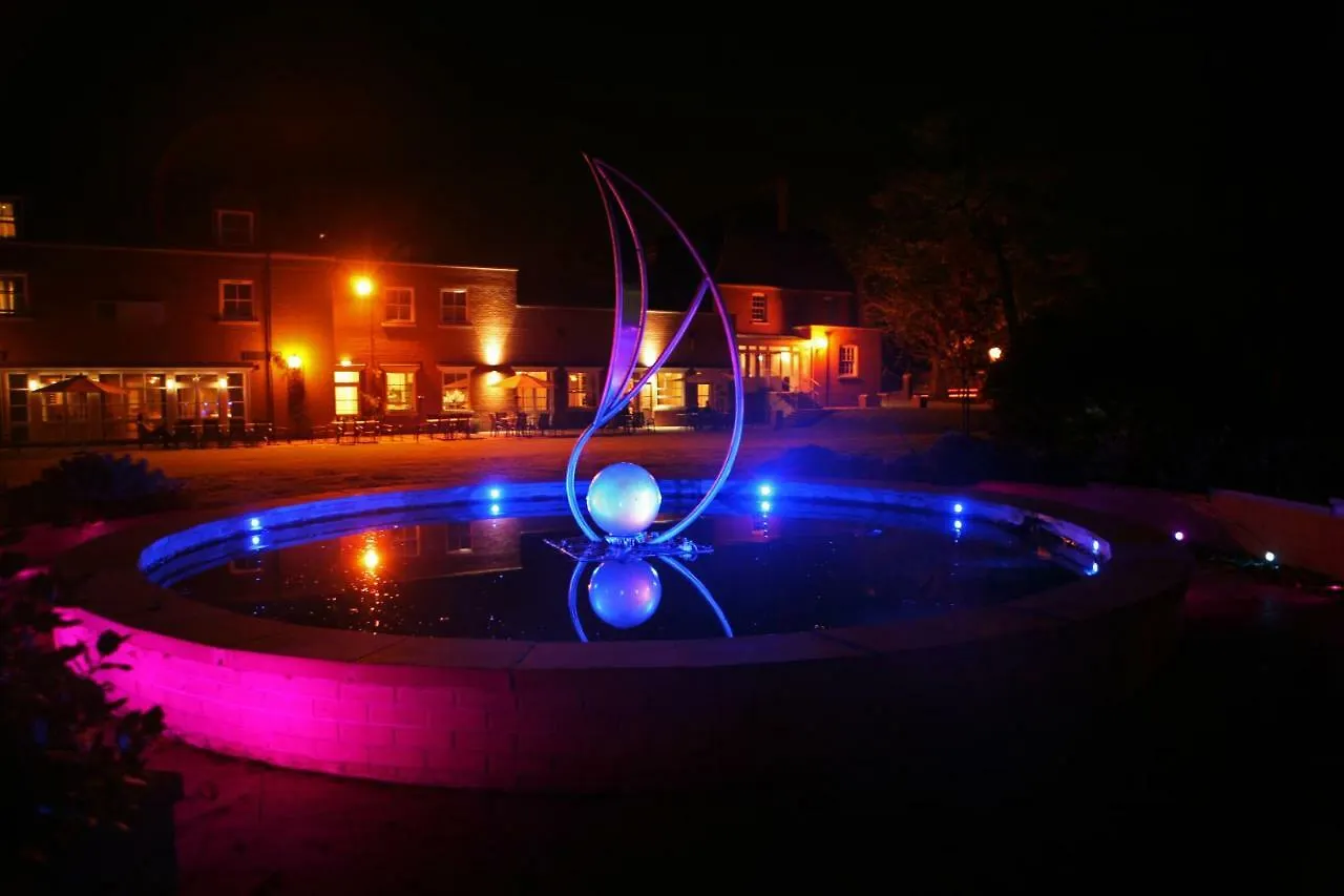 The Pinewood Hotel Slough